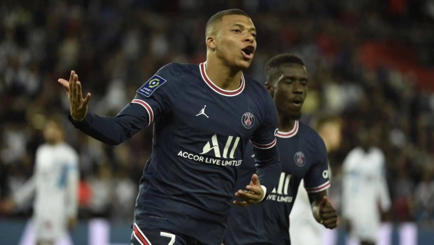 包含法甲快节奏比赛，精彩瞬间不断刷新精彩纪录的词条