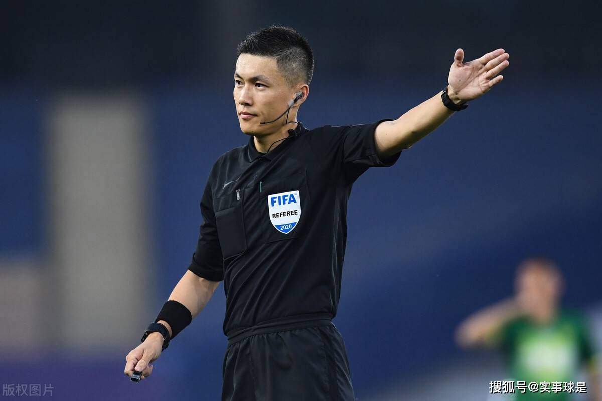 包含中国足球裁判执裁水平稳步提升，国际认可度增强的词条